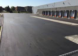 Best Asphalt Driveway Installation  in North Palm Beach, FL